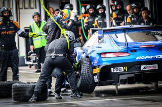 Pitlane, Race 1
