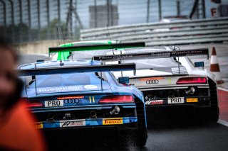 Pitlane, Race 1

