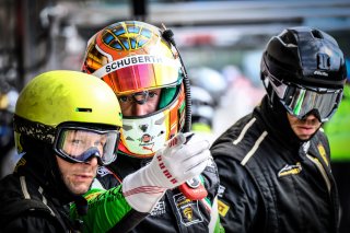 Pitlane, Race 2
