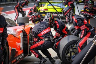 Pitlane, Race 2
