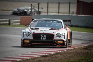 #31 Team Parker Racing GBR Bentley Continental GT3 Derek Pierce GBR - - Seb Morris GBR Pro-Am Cup, Friday Sessions
