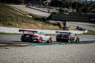 #20 GPX Racing UAE Porsche 911 GT3 R Benjamin Goethe GBR Jordan Grogor ZAF Stuart Hall GBR Silver Cup, Free Practice
