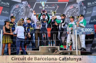 Podium, Race

