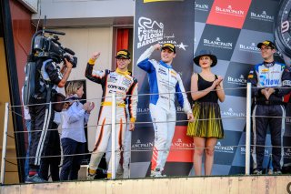 Podium, Race
