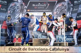 Podium, Race
