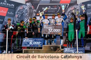 Podium, Race
