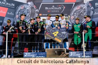 Podium, Race
