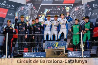 Podium, Race

