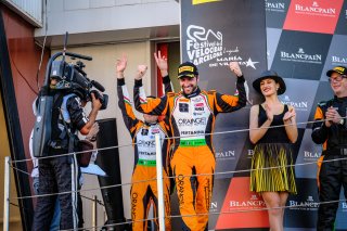Podium, Race

