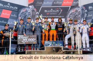 Podium, Race
