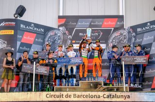 Podium, Race
