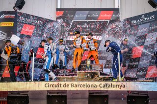 Podium, Race
