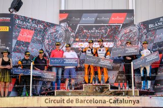 Podium, Race
