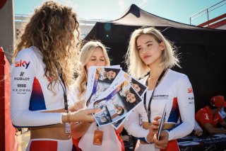 Autograph Session
