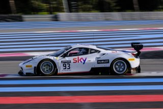 #93 Tempesta Racing GBR Ferrari 488 GT3, Test Days
