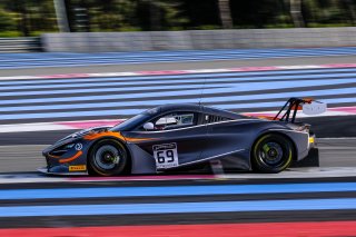 #69 Optimum Motorsport GBR McLaren 720 S GT3, Test Days
