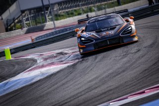 #68 Optimum Motorsport GBR McLaren 720 S GT3, Test Days

