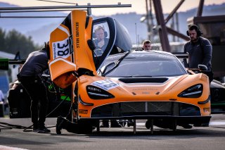 Pitlane, Test Days
