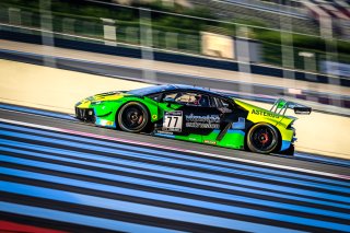 #77 Barwell Motorsport GBR Lamborghini Huracan GT3 Evo Pro-Am Cup Leo Machitski RUS Rob Collard GBR Sandy Mitchell GBR, Free Practice
