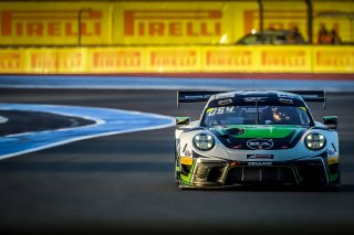 #54 Dinamic Motorsport ITA Porsche 911 GT3-R (991.II) - Sven Muller DEU Christian Engelhart DEU Matteo Cairoli ITA, Free Practice
