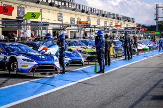 Pitlane, Pre-Qualifying
