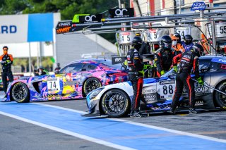 #88 AKKA ASP FRA Mercedes-AMG GT3 - Raffaele Marciello ITA Timur Boguslavskiy RUS Maxi Buhk DEU, Pitlane, Pre-Qualifying
