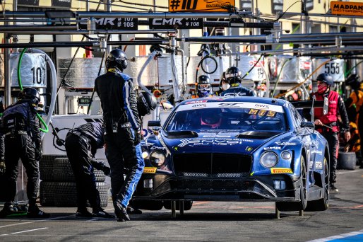 #107 CMR FRA Bentley Continental GT3 - Nelson Panciatici FRA Pierre Alexandre Jean FRA Seb Morris GBR, Pitlane, Pre-Qualifying
 | SRO / Dirk Bogaerts Photography