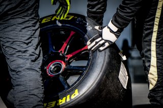 Pitlane, Pre-Qualifying
