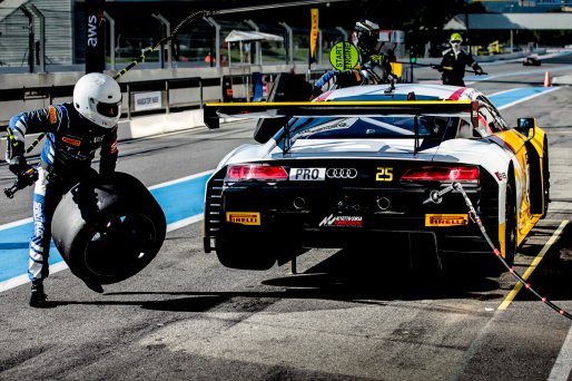#25 Sainteloc Racing FRA Audi R8 LMS GT3 - Markus Winkelhock DEU Dorian Boccolacci FRA Christopher Haase DEU, Pitlane, Pre-Qualifiying
 | SRO / Patrick Hecq Photography