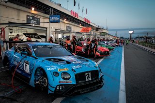 #11 Team Parker Racing GBR Bentley Continental GT3 Silver Cup Frank Bird GBR Nicolai Kjaergaard DNK Euan McKay GBR, Pitlane, Qualifying
