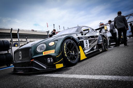 #9 K-Pax Racing USA Bentley Continental GT3 - Jordan Pepper ZAF Alvaro Parente PRT Andy Soucek ESP, Gridwalk, Race
 | SRO / Dirk Bogaerts Photography