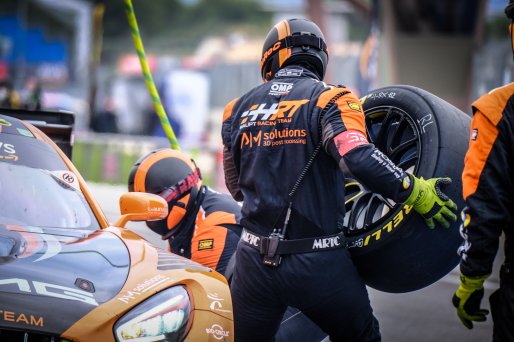 #4 HRT DEU Mercedes-AMG GT3 - Maro Engel DEU Luca Stolz DEU Vincent Abril FRA, Pitlane, Race
 | SRO / Dirk Bogaerts Photography