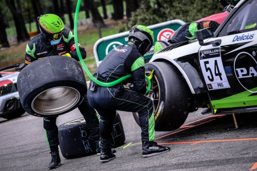 #54 Dinamic Motorsport ITA Porsche 911 GT3-R (991.II) - Sven Muller DEU Christian Engelhart DEU Matteo Cairoli ITA, Pitlane, Race
 | SRO / Dirk Bogaerts Photography