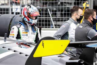 Grid-walk, Race
