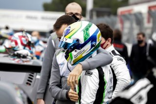 Grid-walk, Race
