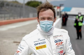 Grid-walk, Race
