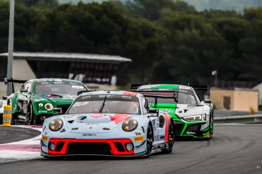 #40 GPX Racing UAE Porsche 911 GT3-R (991.II) - Romain Dumas FRA Lous Deletraz CHE Thomas Preining AUT, Race
 | SRO / Patrick Hecq Photography