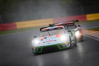 #12 GPX Racing UAE Porsche 911 GT3-R (991.II) -
