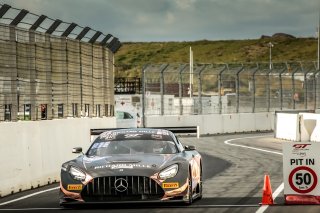 #20 SPS automotive performance DEU Mercedes-AMG GT3 Pro-Am Cup Valentin Pierburg DEU Nick Foster AUS, Free Practice, Pitlane
