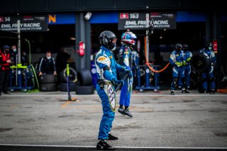 GTWCE, Pitlane, Race 2
