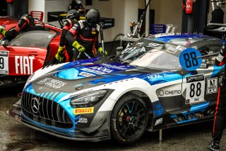 #88 AKKA ASP FRA Mercedes-AMG GT3 - Timur Boguslavskiy RUS Felipe Fraga BRA, Pitlane, Qualifying
