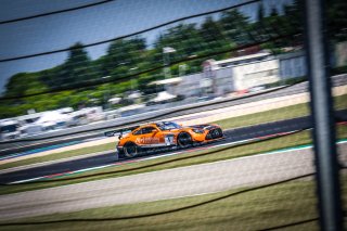 #4 HRT DEU Mercedes-AMG GT3 - Maro Engel DEU Luca Stolz DEU, Free Practice 1
