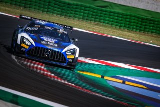 #88 AKKA ASP FRA Mercedes-AMG GT3 - Raffaele Marciello ITA Timur Boguslavskiy RUS, Free Practice 1
