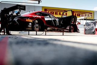#89 AKKA ASP FRA Mercedes-AMG GT3 Silver Cup Benjamin Hites CHL Jim Pla FRA, Free Practice 1
