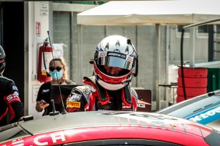 #89 AKKA ASP FRA Mercedes-AMG GT3 Silver Cup Benjamin Hites CHL Jim Pla FRA, Free Practice 1
