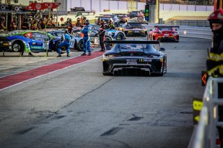Free Practice 2, Pitlane
