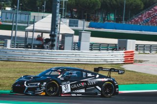 #31 Belgian Audi Club Team WRT BEL Audi R8 LMS GT3 - Ryuichiro Tomita JPN Kelvin van der Linde ZAF, Qualifying 1