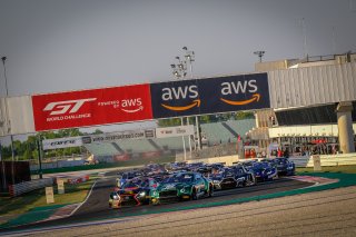 Race 1, Start
