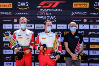Podium, Race 2
