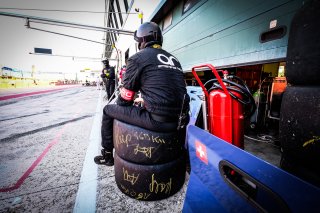 Pitlane, Pre-Qualifying

